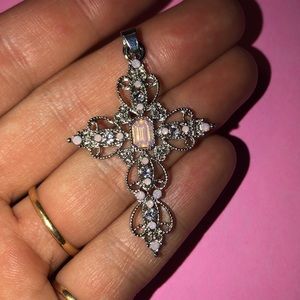 Cross pendant pink and sparkly